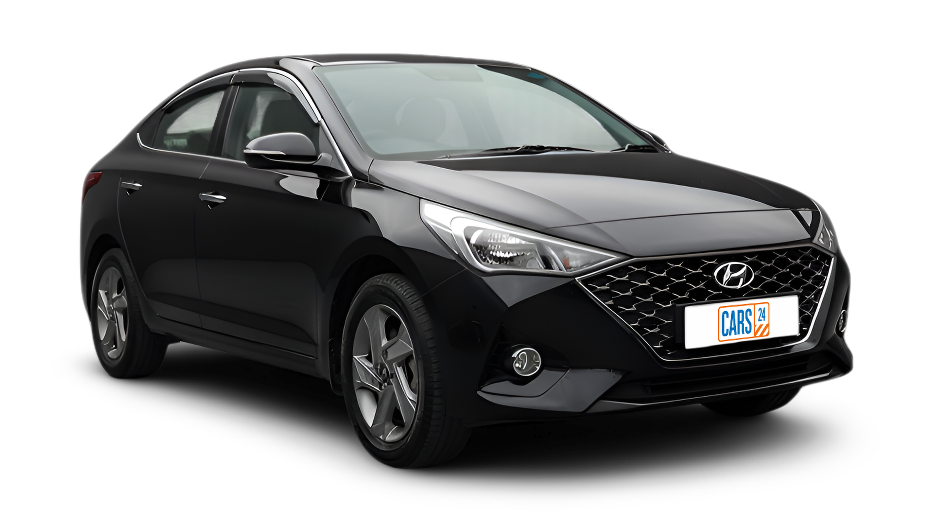 Hyundai Verna-img